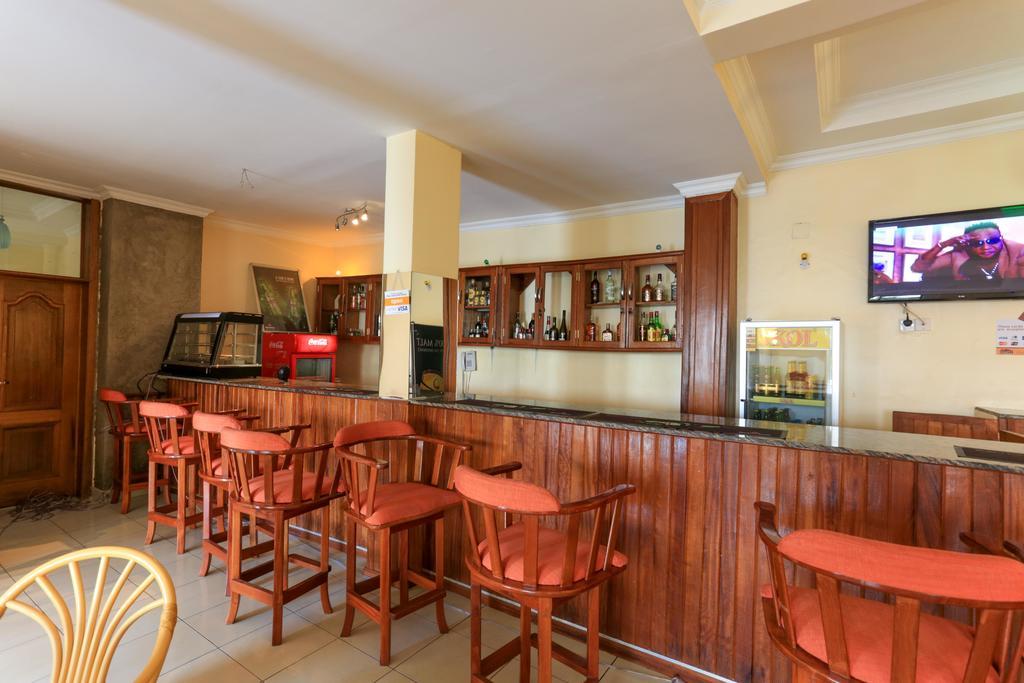 Faraja Hotel Ruhengeri Zewnętrze zdjęcie